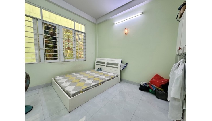 BÁN NHÀ TÂN BÌNH HXH 60M2 4 TẦNG 4 PN SÁT MT DÂN TRÍ BÙI THỊ XUÂN 6.95 TỶ.